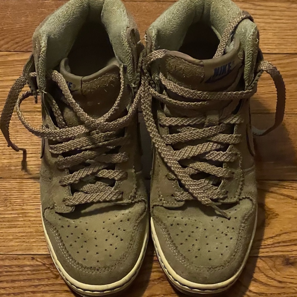 NIKE WMNS DUNK SKY HI wedge sneakers- Tan sz. 7.5